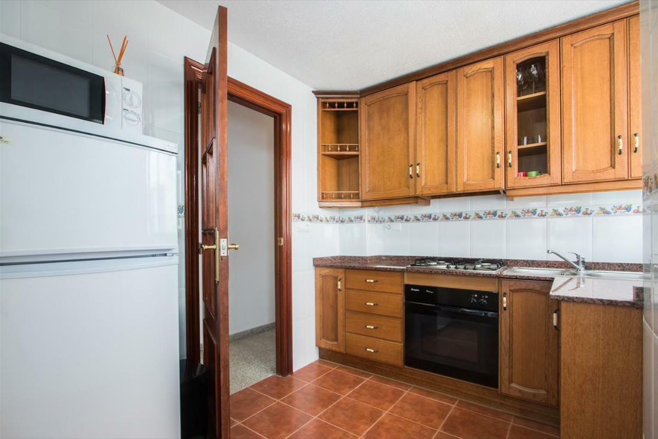 Lovely, New, Bright 3 Mins To Beach Apt 105 Sq Meters Alicante Exteriör bild