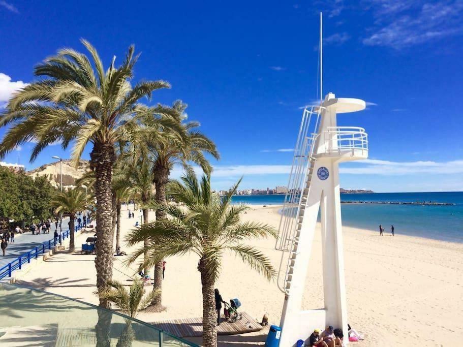 Lovely, New, Bright 3 Mins To Beach Apt 105 Sq Meters Alicante Exteriör bild
