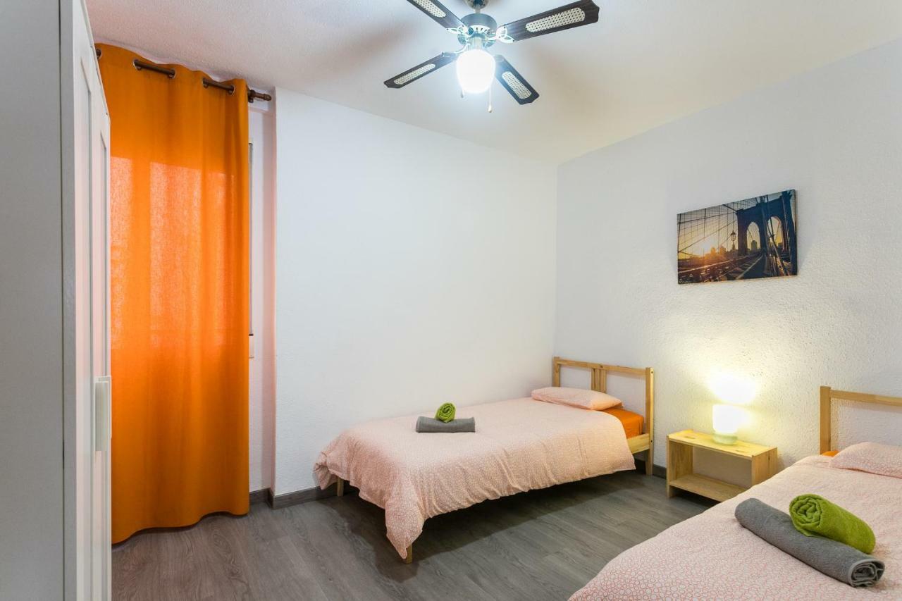 Lovely, New, Bright 3 Mins To Beach Apt 105 Sq Meters Alicante Exteriör bild